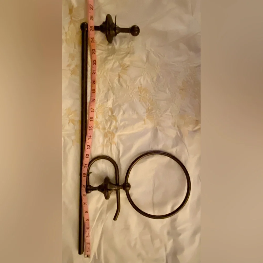 Elegant Bronze 2 Towels & 1 TP Hook- 3 Piece w/Hardware-Unused/Stored Many Years